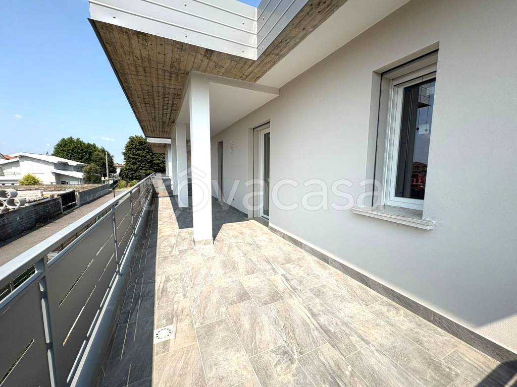 casa indipendente in vendita a Trenzano