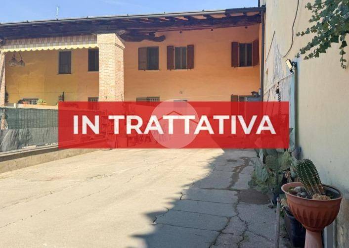 casa indipendente in vendita a Trenzano in zona Cossirano