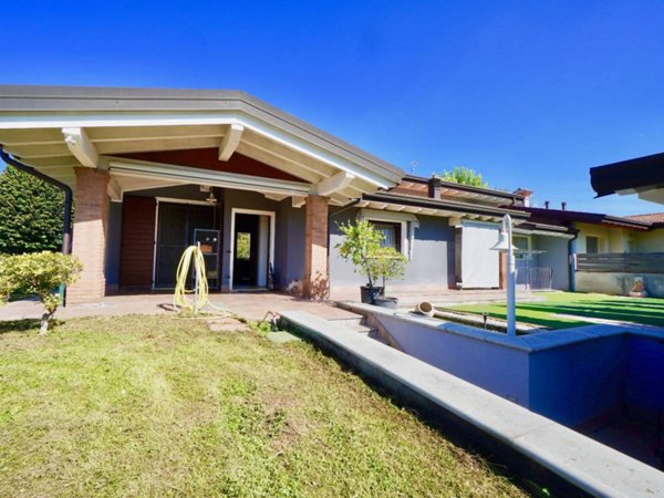 casa indipendente in vendita a Trenzano