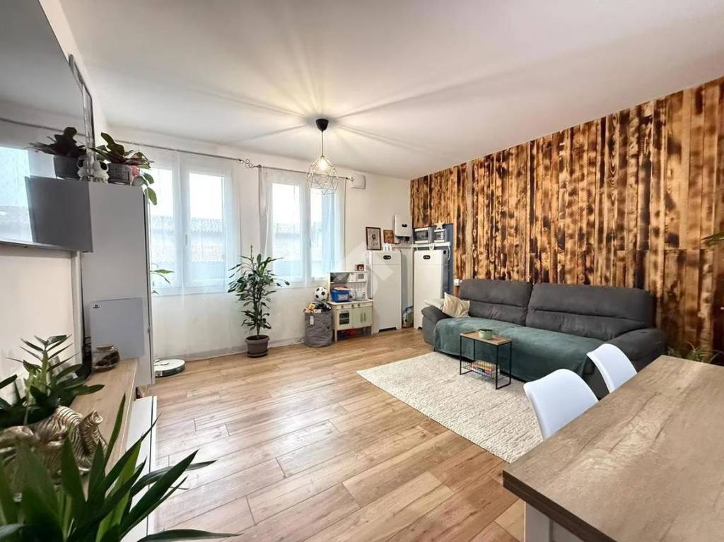 appartamento in vendita a Trenzano in zona Cossirano