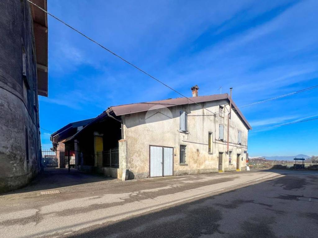 appartamento in vendita a Trenzano in zona Pieve