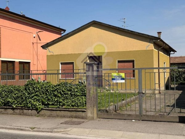 casa indipendente in vendita a Trenzano