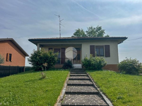 casa indipendente in vendita a Trenzano