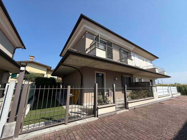 casa indipendente in vendita a Trenzano