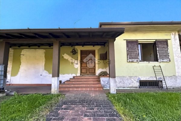 casa indipendente in vendita a Trenzano
