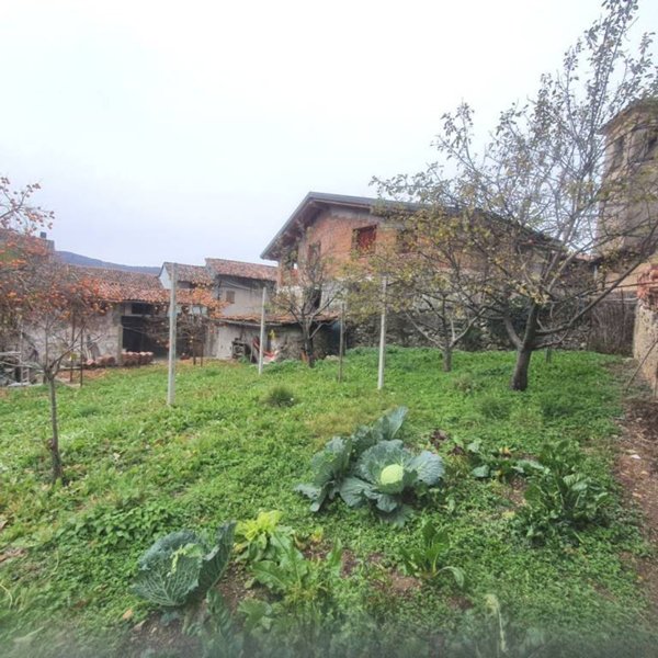 casa indipendente in vendita a Treviso Bresciano