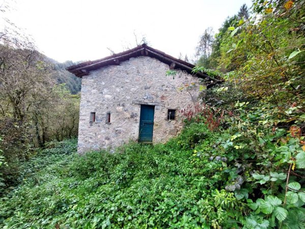 casa indipendente in vendita a Treviso Bresciano