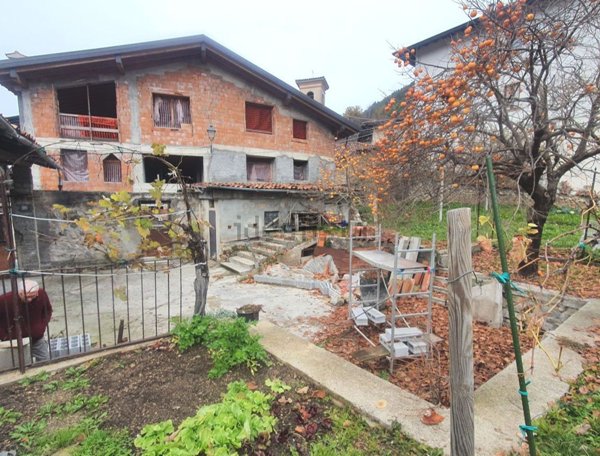 casale in vendita a Treviso Bresciano