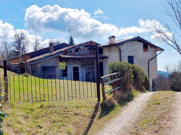 casa indipendente in vendita a Treviso Bresciano