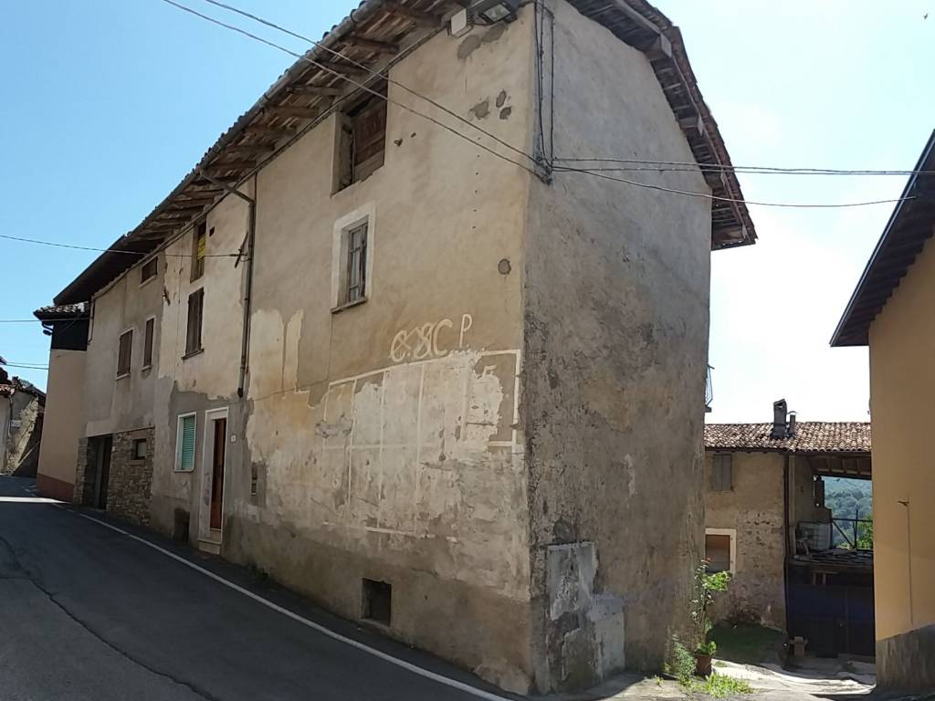 casa indipendente in vendita a Treviso Bresciano