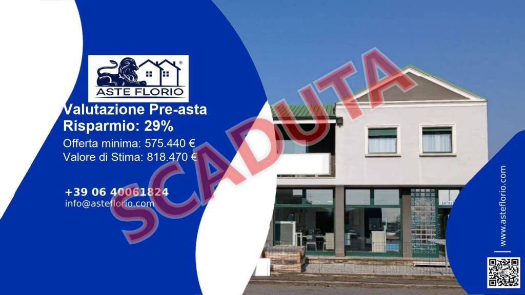 locale commerciale in vendita ad Urago d'Oglio