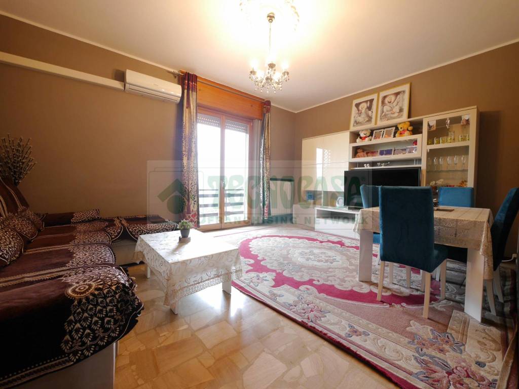 appartamento in vendita ad Urago d'Oglio