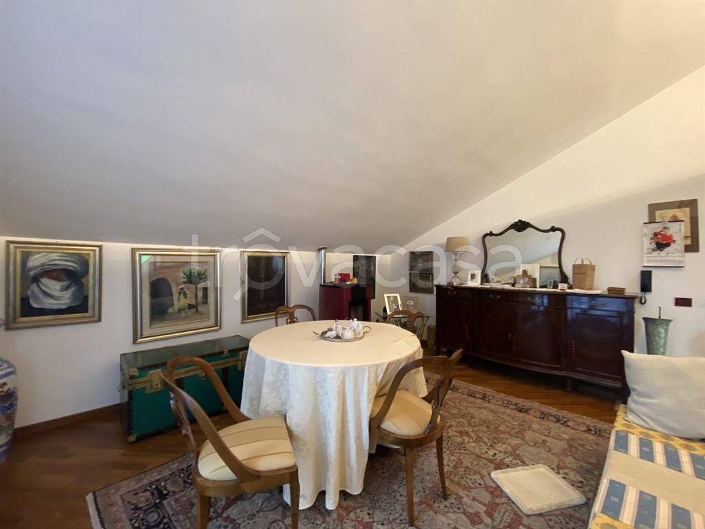 appartamento in vendita ad Urago d'Oglio