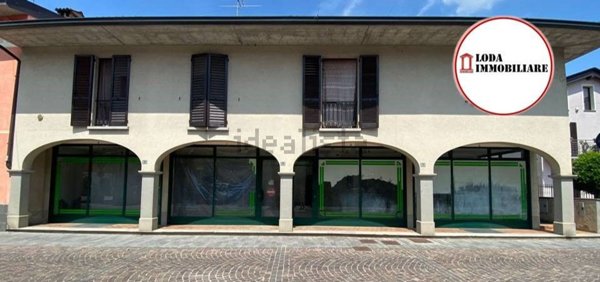 ufficio in vendita ad Urago d'Oglio