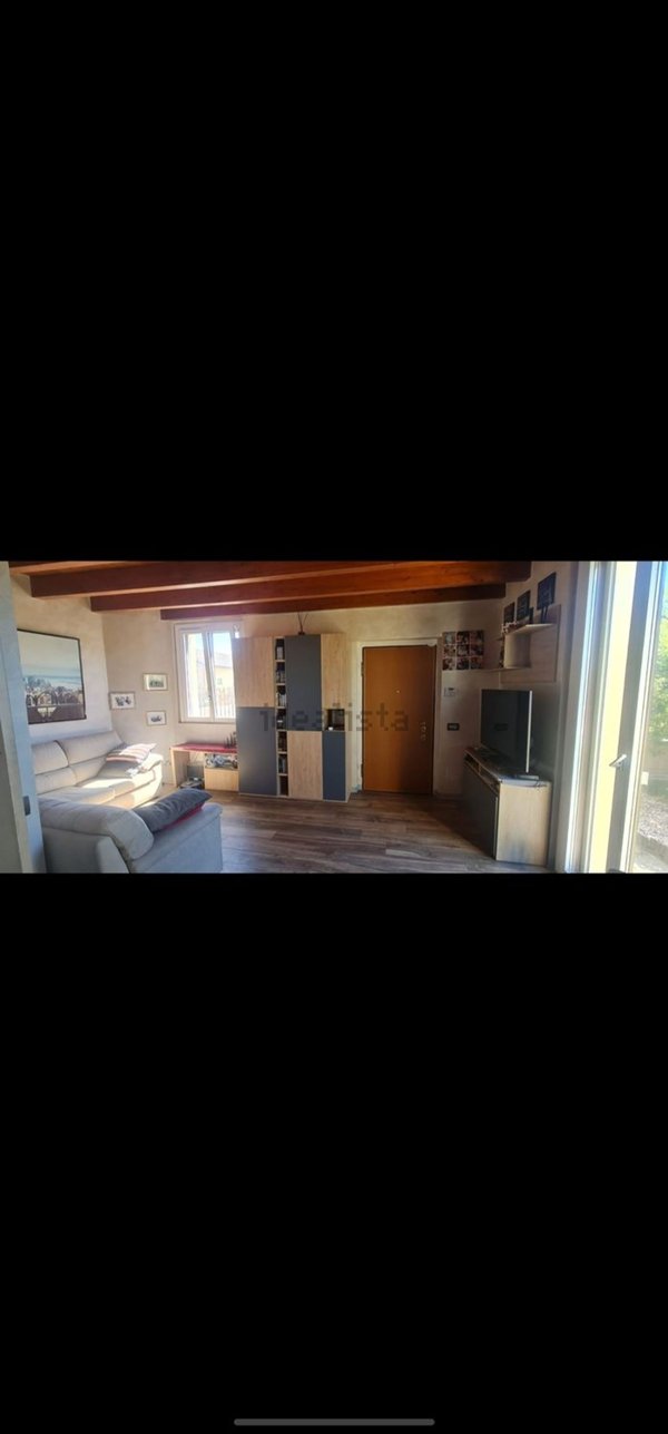 casa indipendente in vendita ad Urago d'Oglio