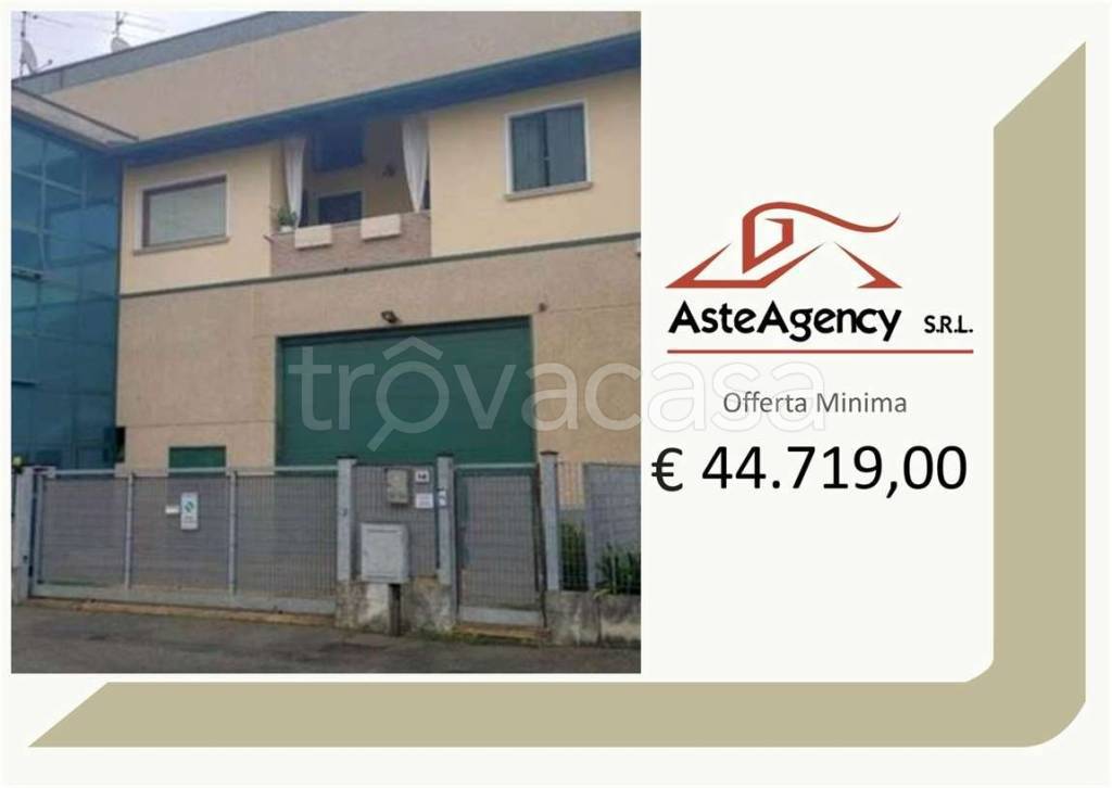 appartamento in vendita ad Urago d'Oglio