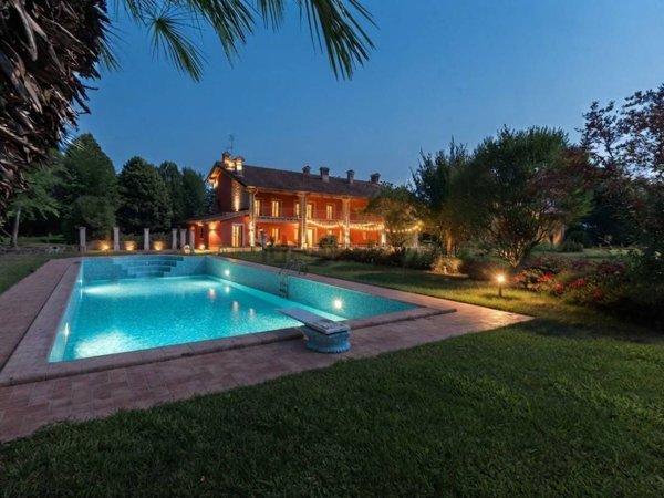 casa indipendente in vendita ad Urago d'Oglio