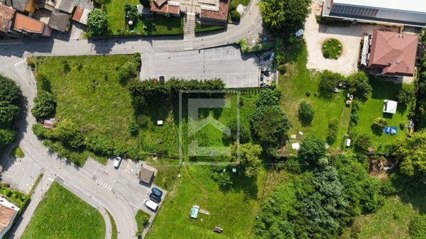 negozio in vendita a Vallio Terme