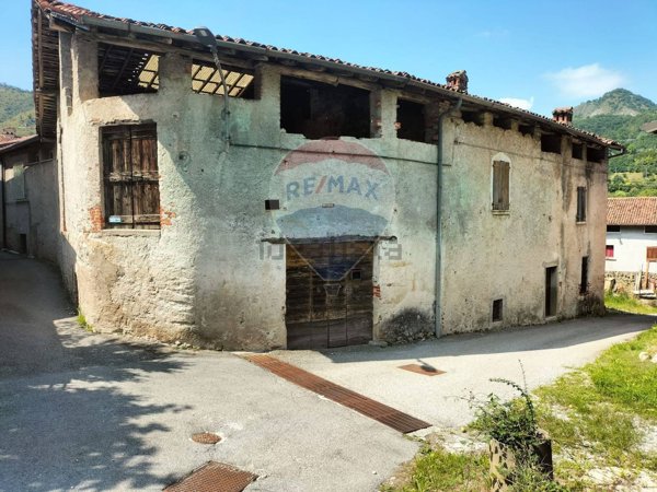 appartamento in vendita a Vallio Terme in zona Porle