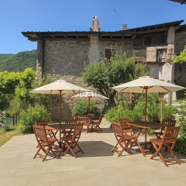 esavano in vendita a Valvestino in zona Persone