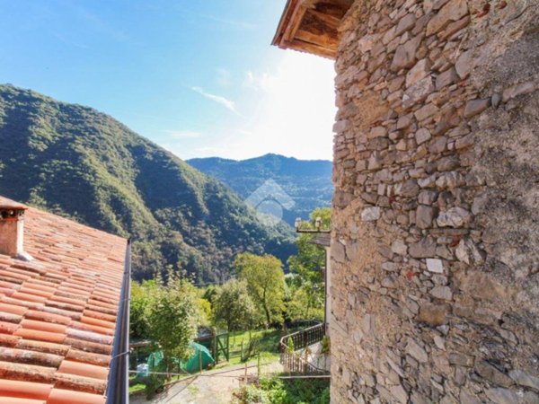 casa indipendente in vendita a Valvestino in zona Armo