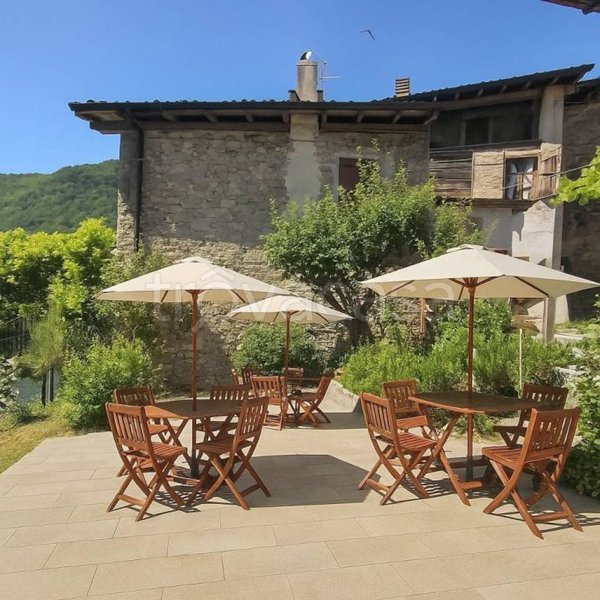 casa indipendente in vendita a Valvestino in zona Persone