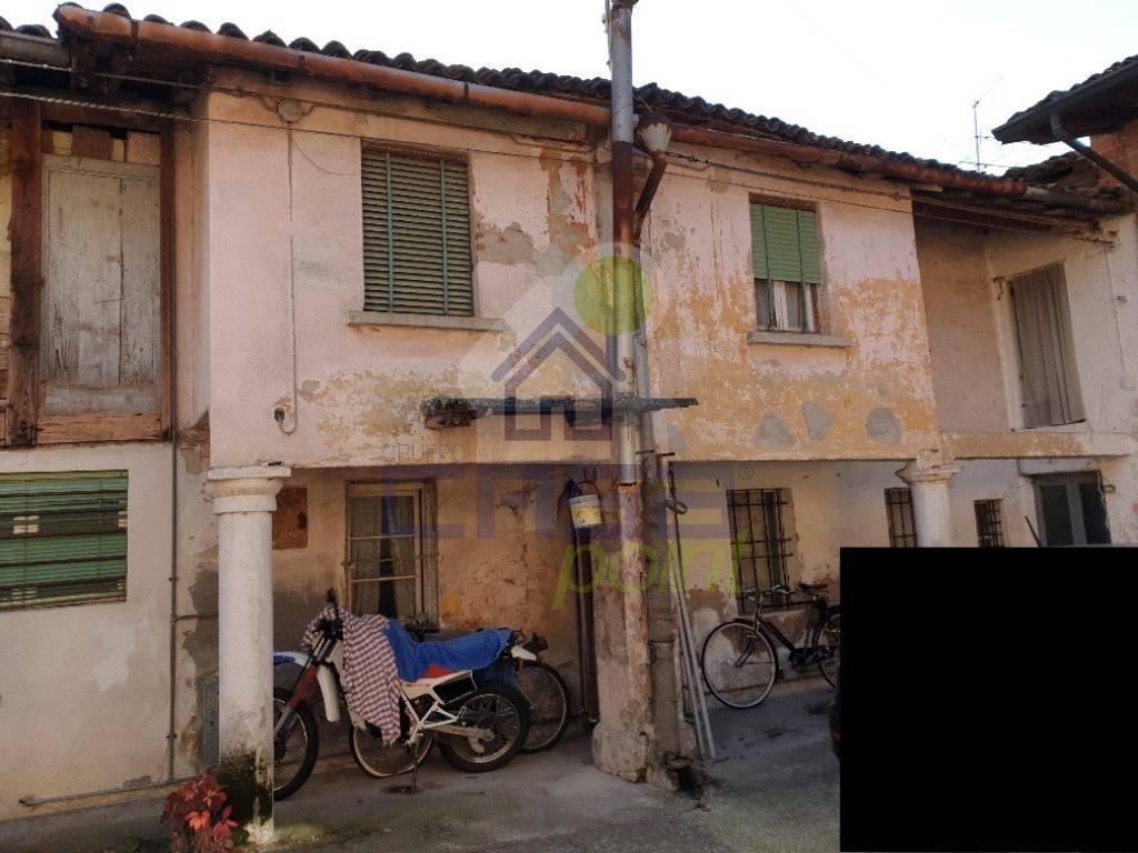 casa indipendente in vendita a Verolanuova