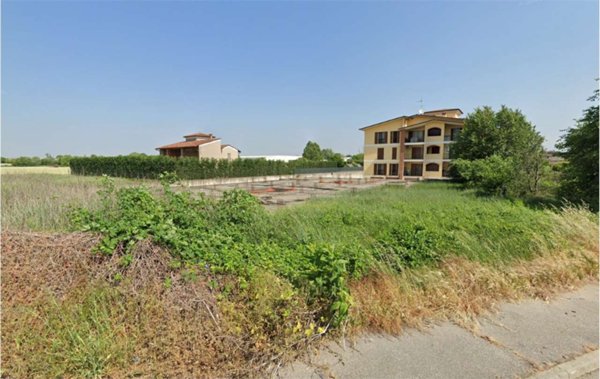 casa indipendente in vendita a Verolanuova