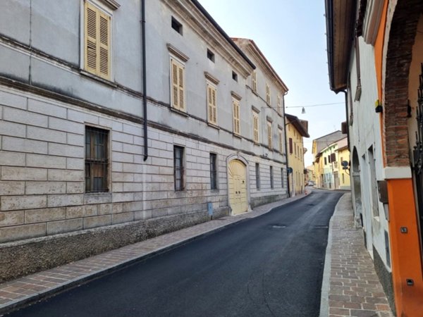 casa indipendente in vendita a Verolanuova