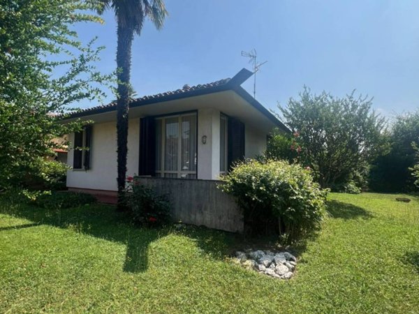 casa indipendente in vendita a Verolanuova