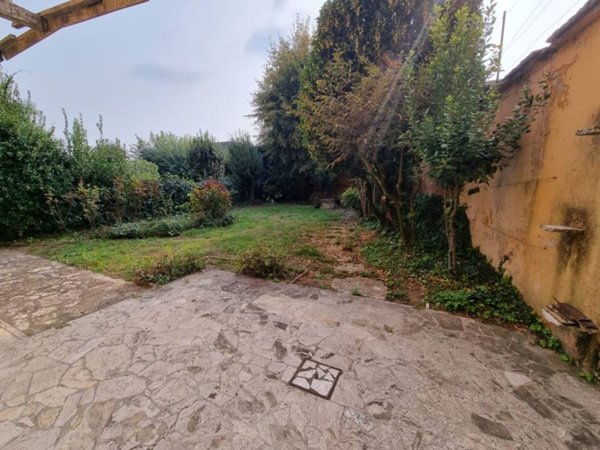 casa indipendente in vendita a Verolanuova