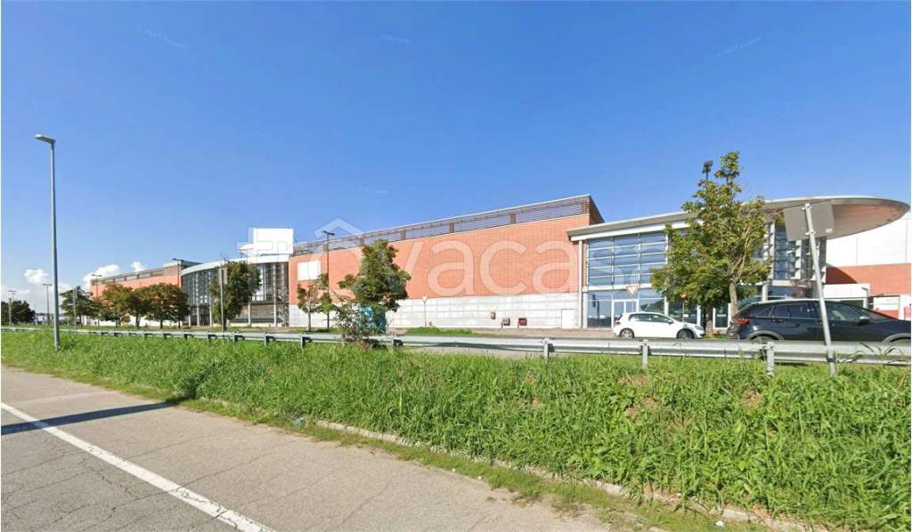 negozio in vendita a Verolanuova