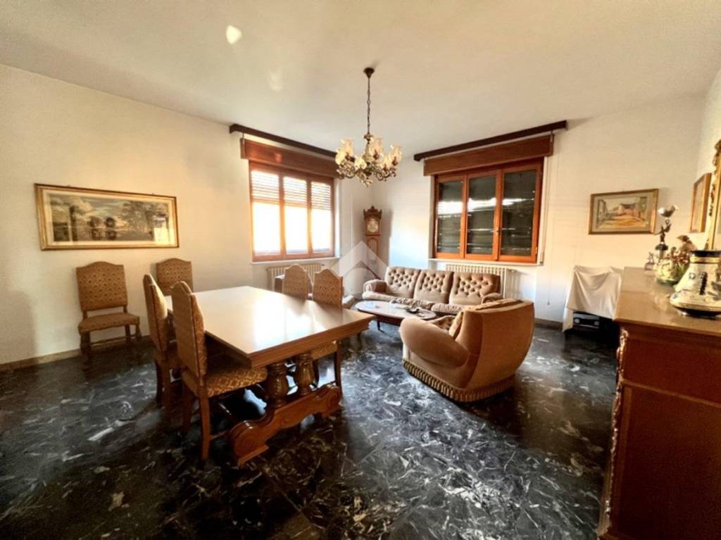 casa indipendente in vendita a Verolanuova