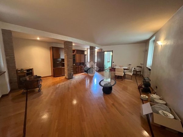 casa indipendente in vendita a Verolanuova