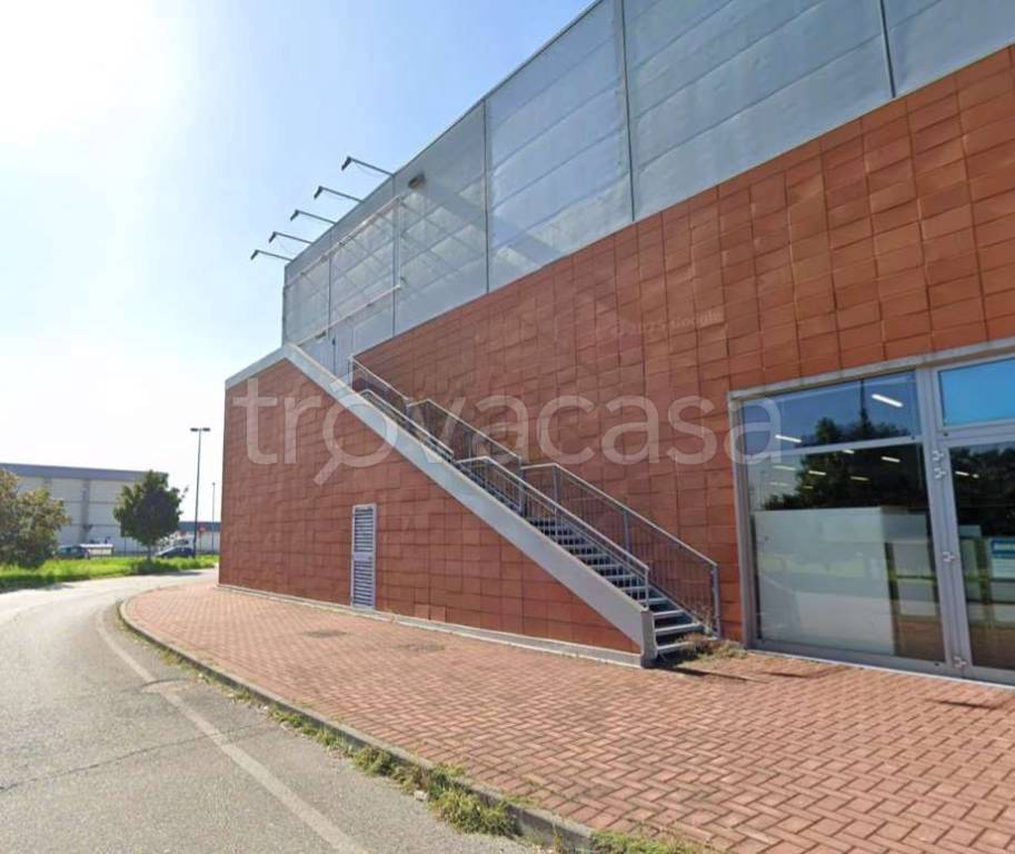 negozio in vendita a Verolanuova