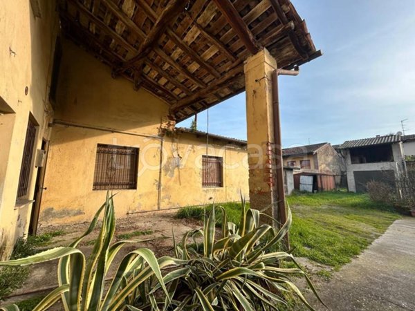 casa indipendente in vendita a Verolanuova