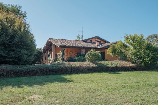 casa indipendente in vendita a Verolanuova