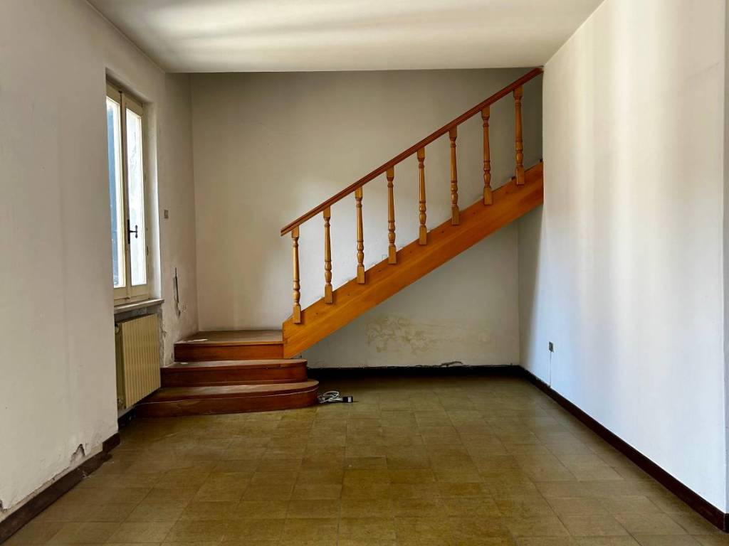 casa indipendente in vendita a Verolanuova