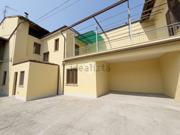 casale in vendita a Verolanuova