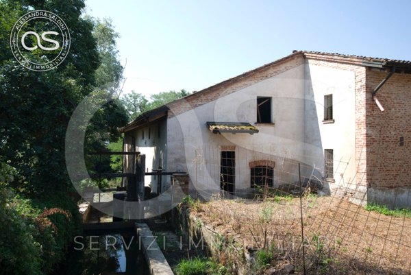 casa indipendente in vendita a Verolanuova in zona Cadignano