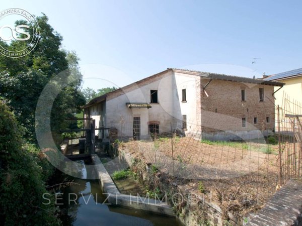 casa indipendente in vendita a Verolanuova in zona Cadignano