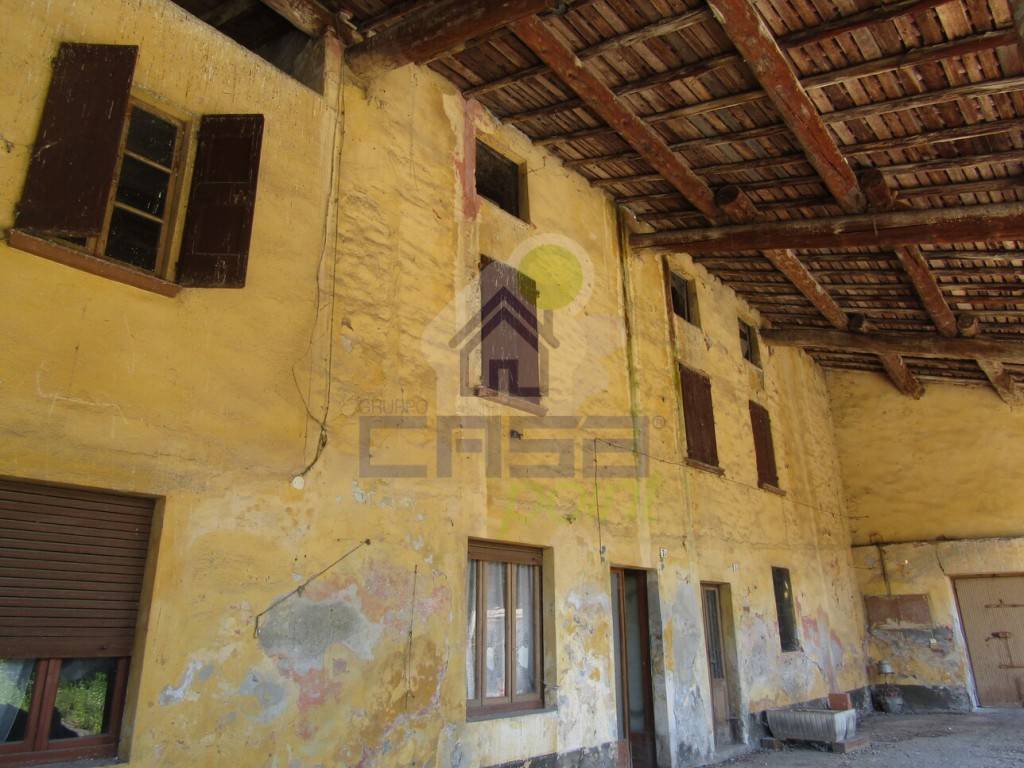 casa indipendente in vendita a Verolavecchia