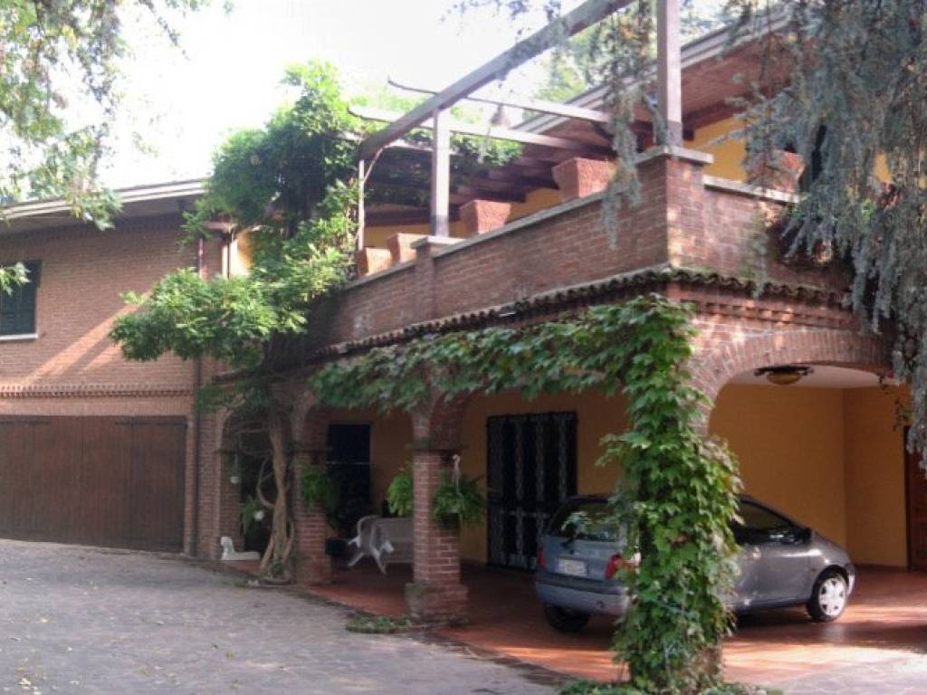 casa indipendente in vendita a Verolavecchia