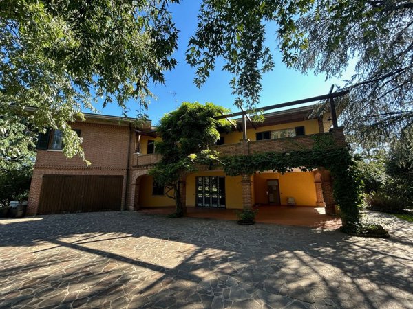 casa indipendente in vendita a Verolavecchia