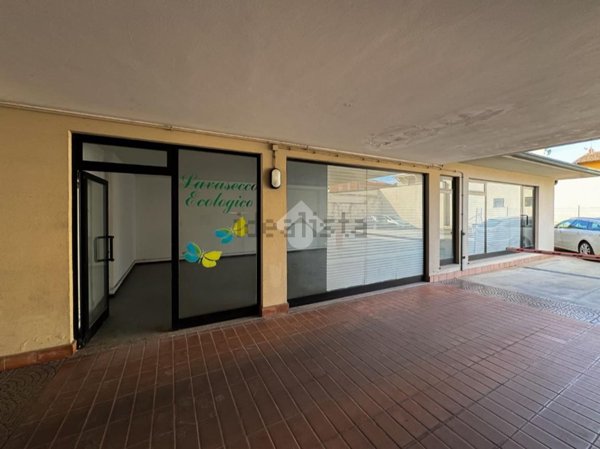 locale commerciale in vendita a Verolavecchia