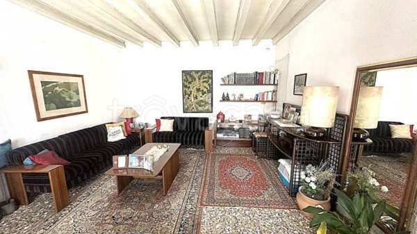 casa indipendente in vendita a Verolavecchia