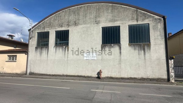 capannone in vendita a Verolavecchia