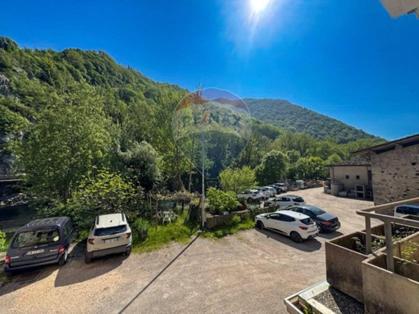 appartamento in vendita a Vestone in zona Nozza
