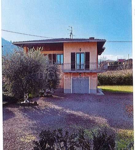 casa indipendente in vendita a Vestone