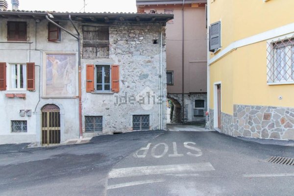 quadrivano in vendita a Vestone